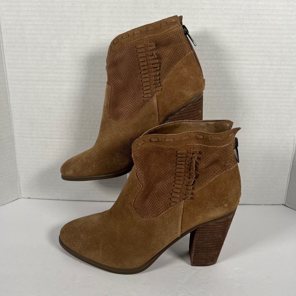 Vince Camuto‎ Brown Suede Perforated Western Ankle Booties Size 8.5M 39